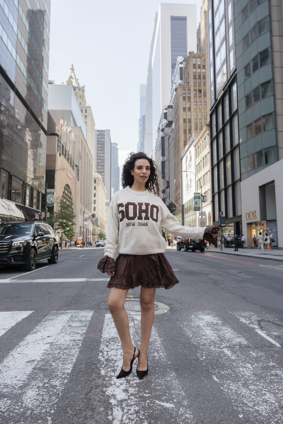 Streetstyle-Look mitten auf der Straße in New York